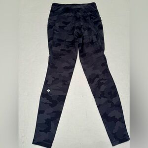 lululemon athleticaWomen Leggings - Black Camo,size 8 with pockets.
